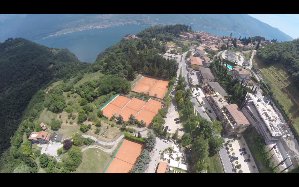Residence Delle Rose Tremosine Exterior photo