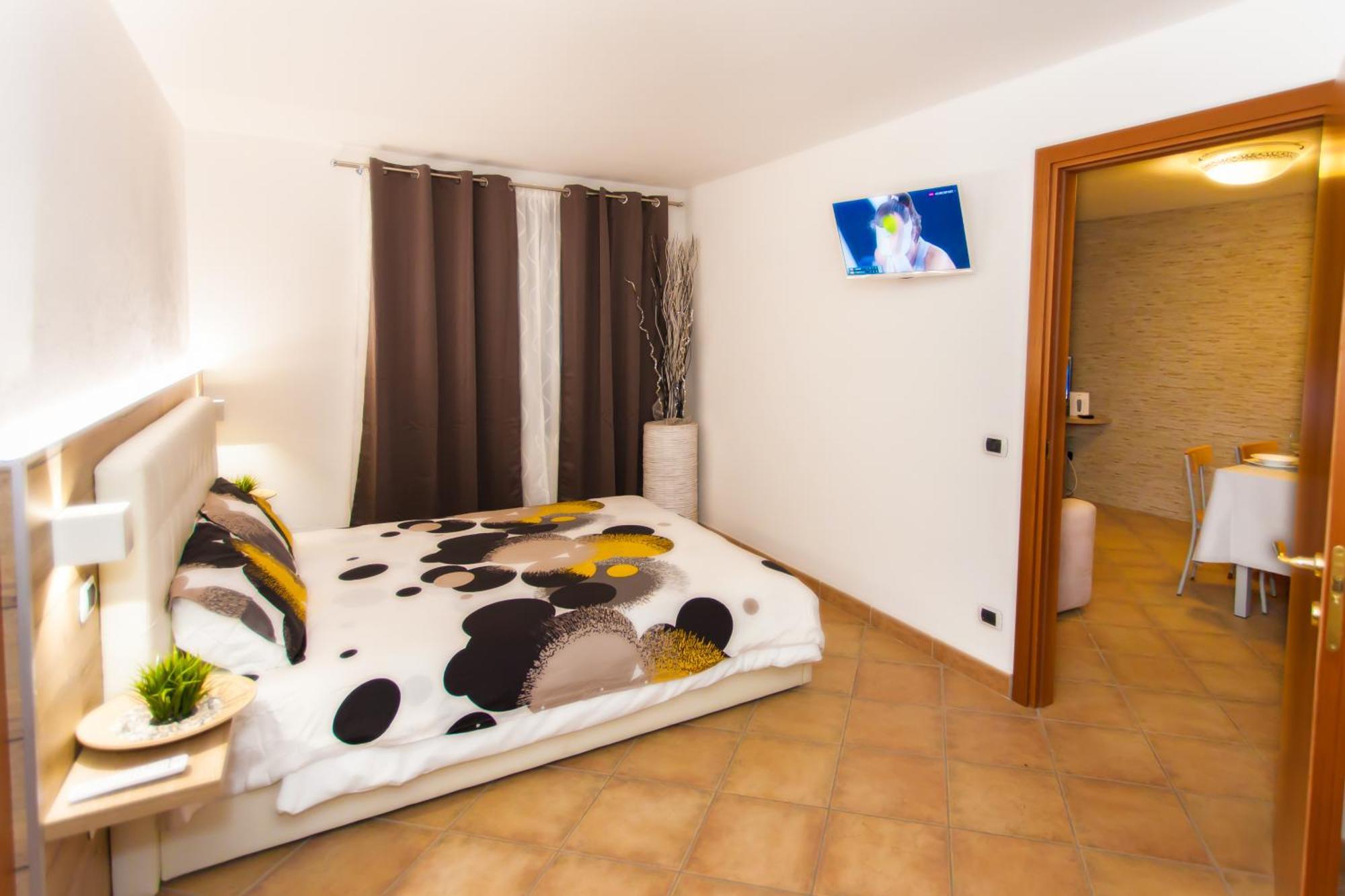 Residence Delle Rose Tremosine Exterior photo